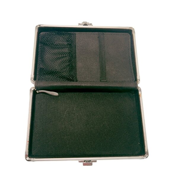 VAULTZ 3D Sharks Lenticular Pencil Box Case - Missing Key - Picture 3 of 4